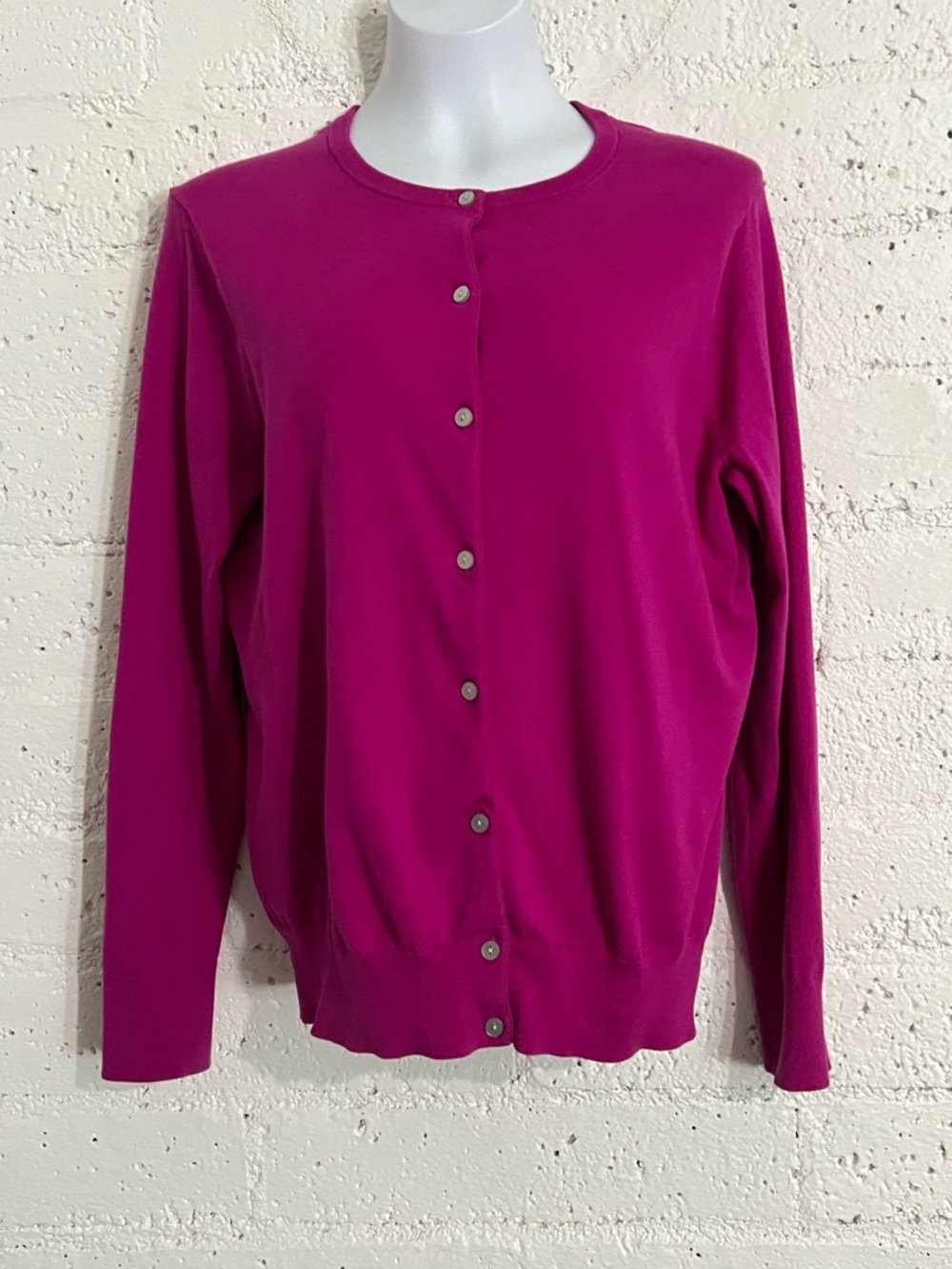 Lands End Button Front Cardigan Sweater M 10-12 Pink Crew Neck Preppy Classic W1